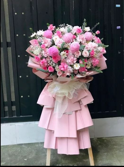 Lumiere Florist — Lumiere Look 06 | Gold Lady Palace Seremban gown rental
